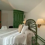 Atico Frente Al Mar En Playa Usil Con 2 Terrazas Apartmán Mogro