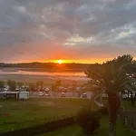 Apartmán Atico Frente Al Mar En Playa Usil Con 2 Terrazas