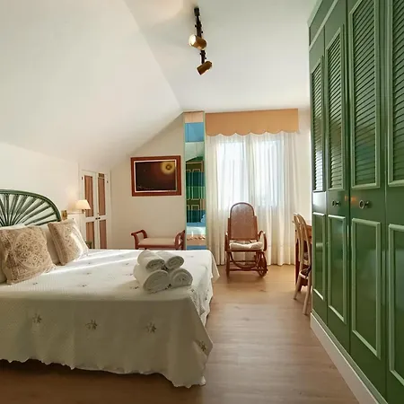 Apartmán Atico Frente Al Mar En Playa Usil Con 2 Terrazas