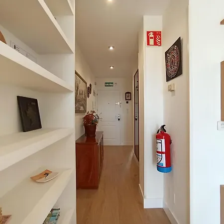 Atico Frente Al Mar En Playa Usil Con 2 Terrazas Apartmán *