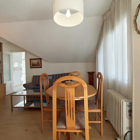 Apartmán Atico Frente Al Mar En Playa Usil Con 2 Terrazas *