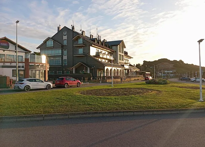 Appartamento ático Frente Al Mar En Playa Usil Con 2 Terrazas