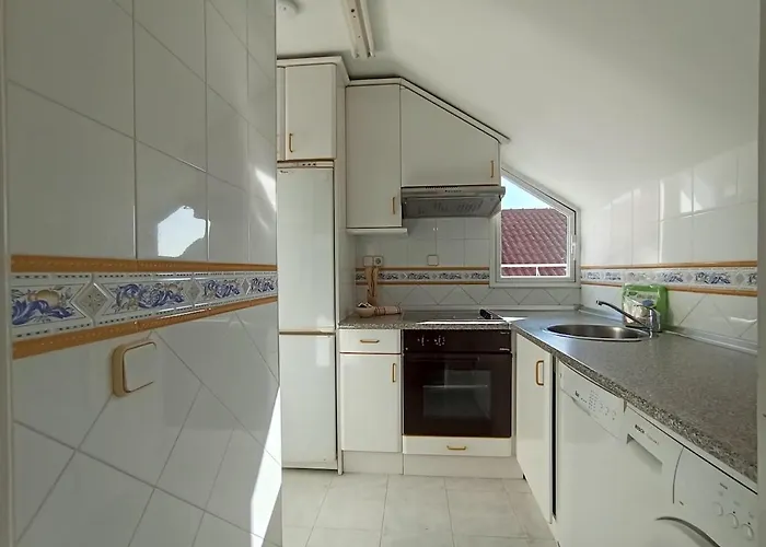 ático Frente Al Mar En Playa Usil Con 2 Terrazas Appartamento