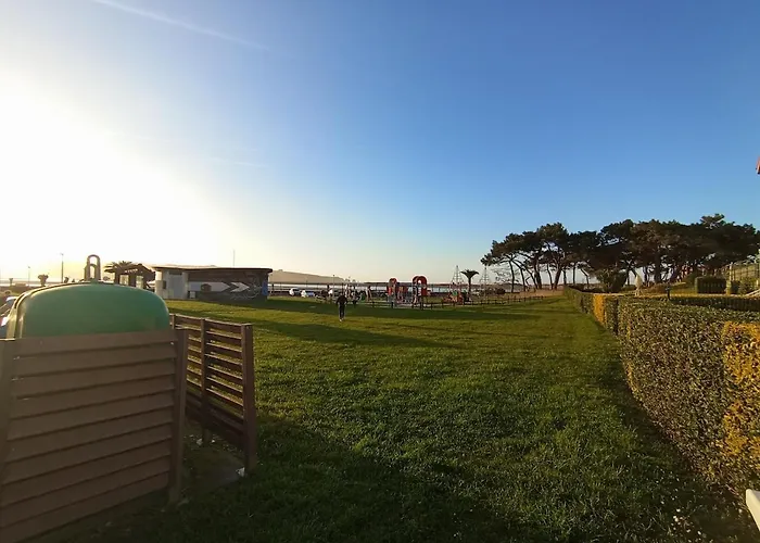 ático Frente Al Mar En Playa Usil Con 2 Terrazas